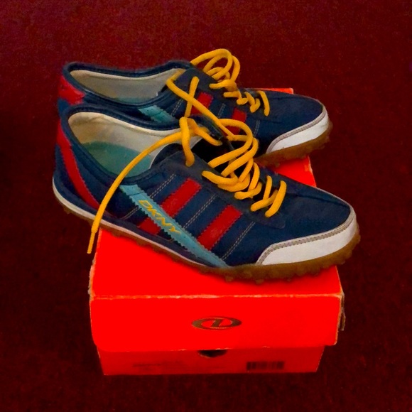 DKNY sneakers - Picture 2 of 2